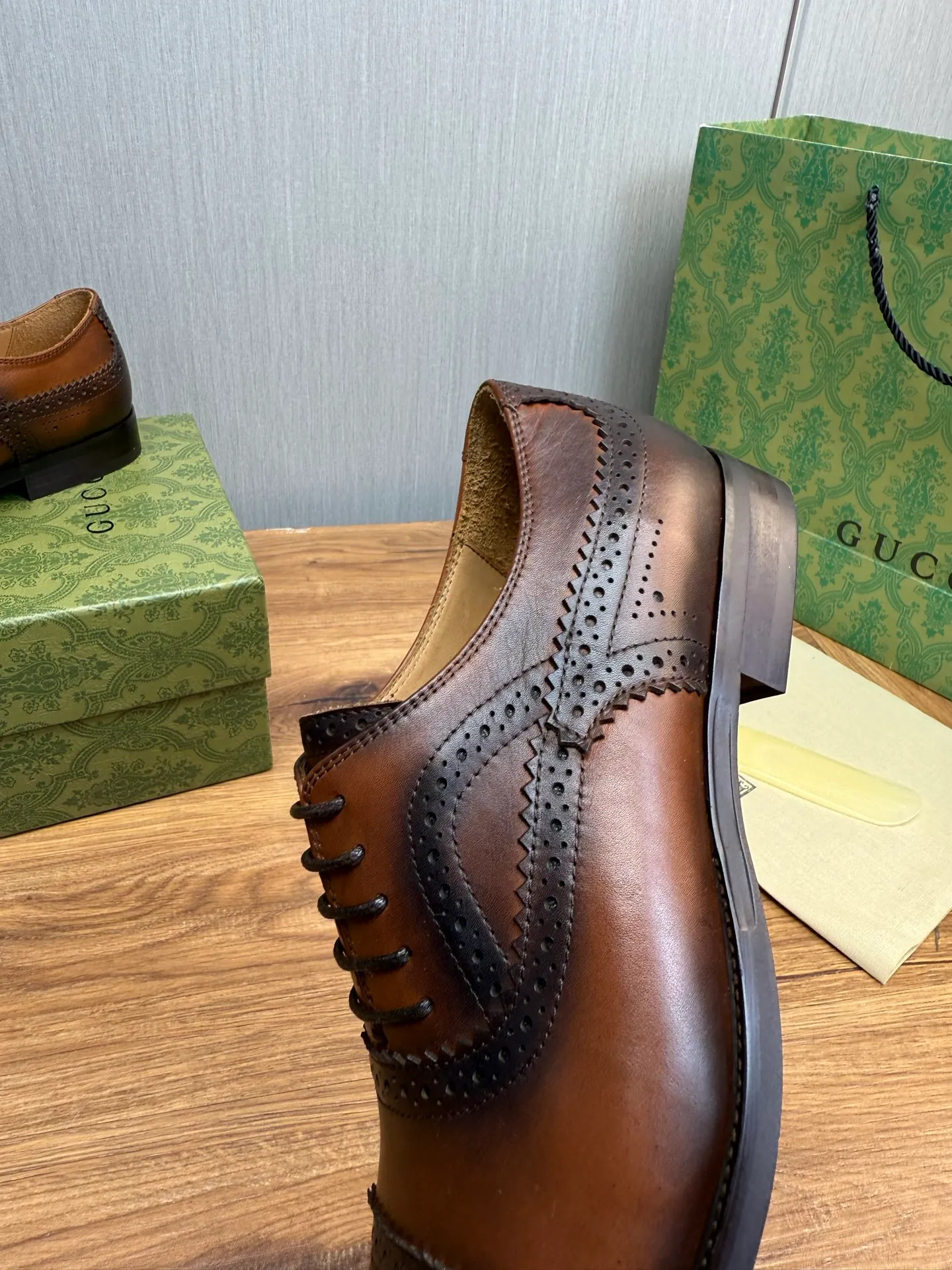Men's shoes 💰680💰 GUCCI Gucci. Men's business casual leather shoes, all made of imported original brand leather, just to create a more comfortable wearing experience. Upper: original cowhide + imported cowhide lining, original non-slip and wear-resistant outsole ✔️36-45 (38.45 non-refundable)